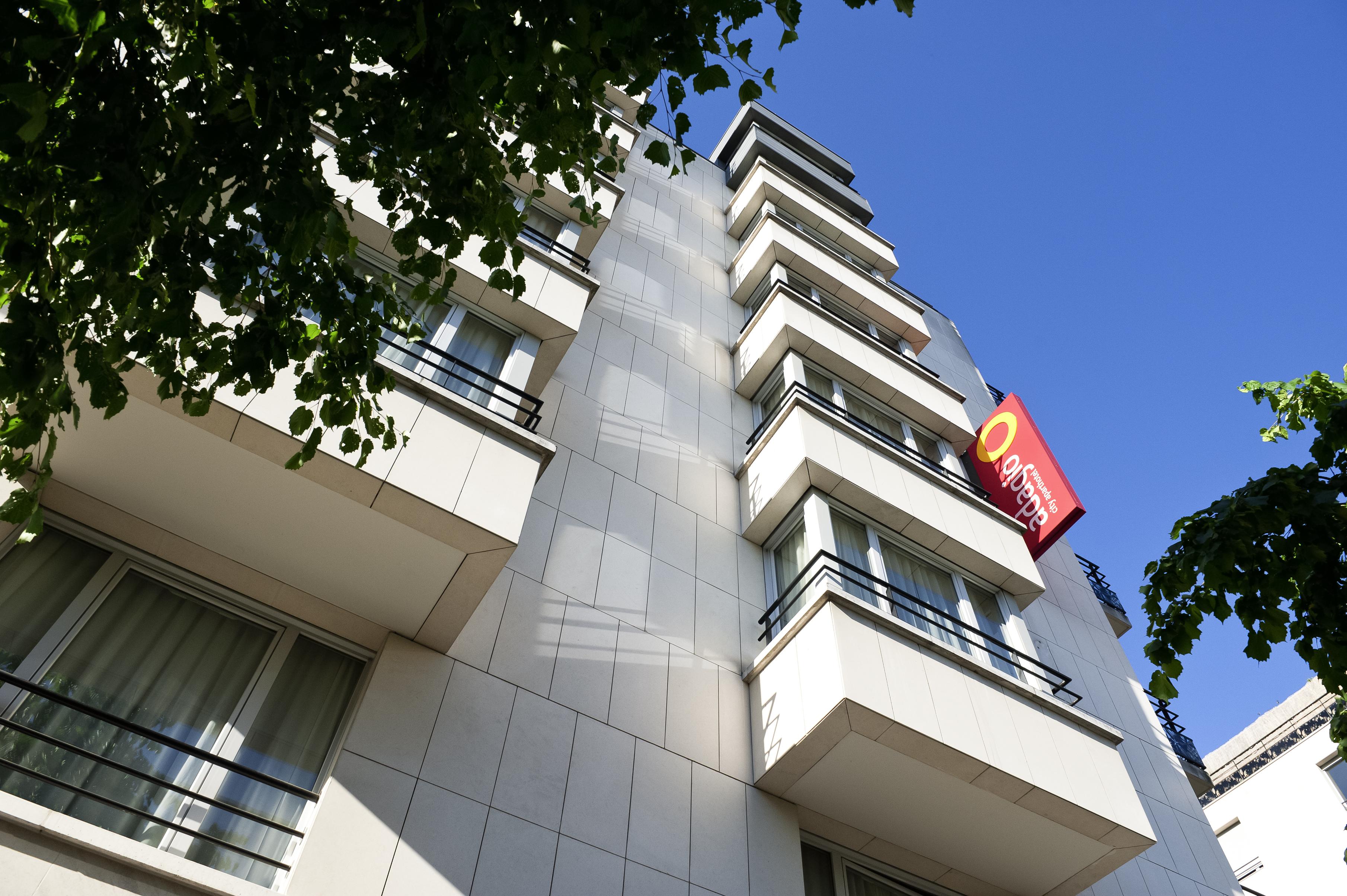 Aparthotel Adagio Buttes Chaumont Parijs
